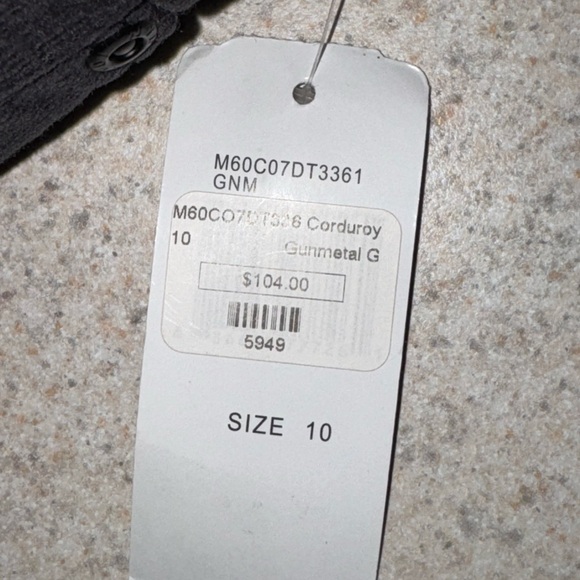 NWT NYDJ Black Straight Leg Women's Jeans Size 10 Gunmetal/Corduroy - Picture 9 of 9